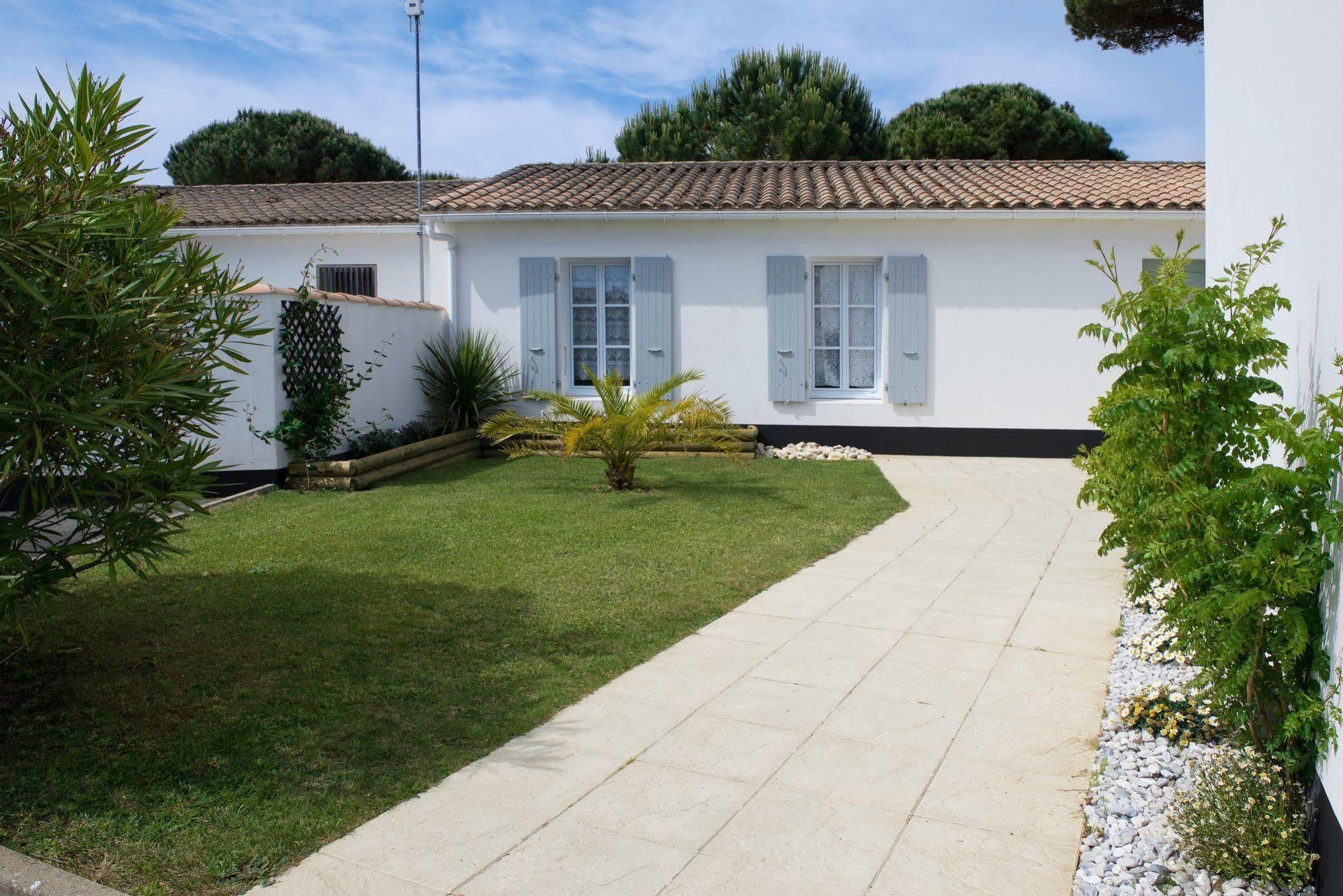 Hotel Jerodel Le Bois-Plage-en-Ré Esterno foto