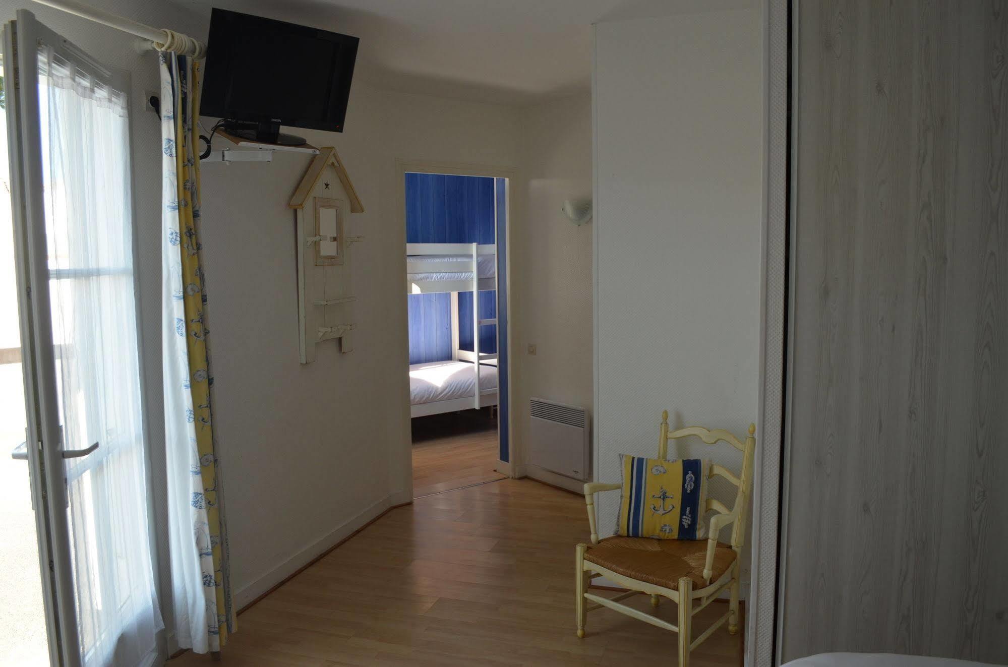 Hotel Jerodel Le Bois-Plage-en-Ré Esterno foto